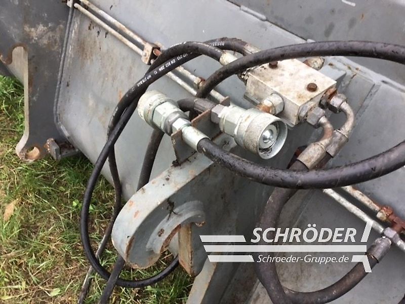 Bressel und Lade SILAGEBEIßSCHAUFEL A XL 2,60 M | VOLVO