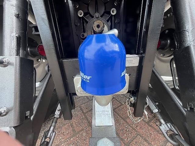 TAFE 6028H + FKH + FZW + Kreiselegge + Frontmähwerk