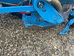 Monosem NG 4-reihig 50-75 cm möglich Düngerstreuer