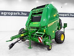 John Deere V451M round baler, 90 - 165 cm bale diameter, variable chamber, net binding, MaxiCut HC Premium with 13 knives, BaleTrak Plus monitor