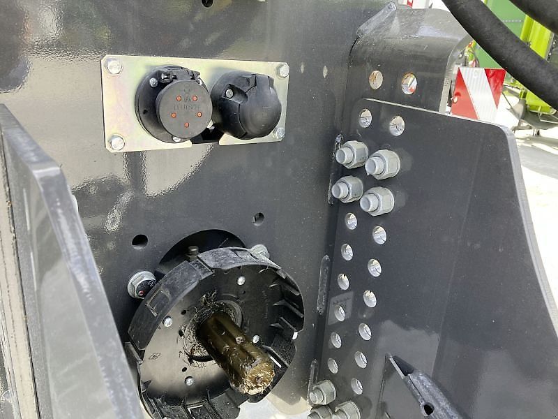 Claas QUADRANT 5200 FC EVOLUTION