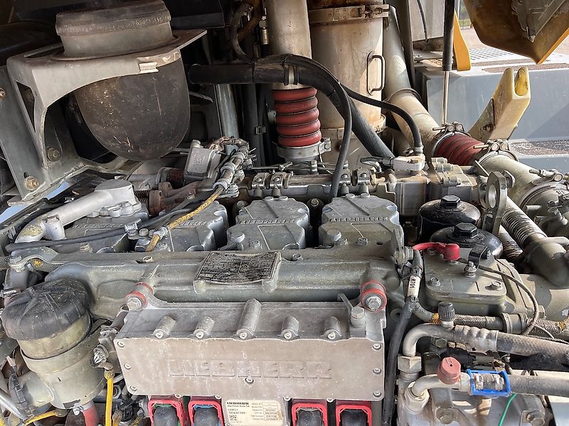 Liebherr 550 CDC + BSS