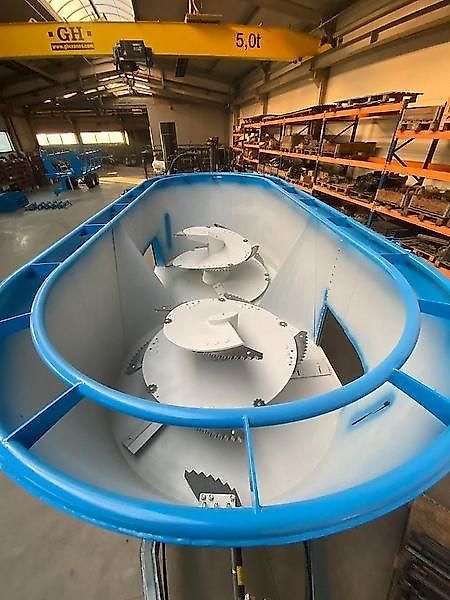 Zamet Futtermischwagen / Feed mixer / Melangeuse / Carro miscelatore / Distribuidor de pienso / Кормораздатчик / Wóz paszowy 14 m3