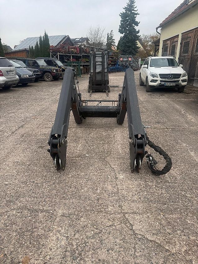 John Deere Hauer Schwinge XB 130 Bionic mit Konsolen, BJ 2018, sms-Schwingungstilgung, 3. Steuerkreis, Steuergerät, Multikuppler, Konsolen passend für 6000er Serie, sehr ordentlicher Zustand