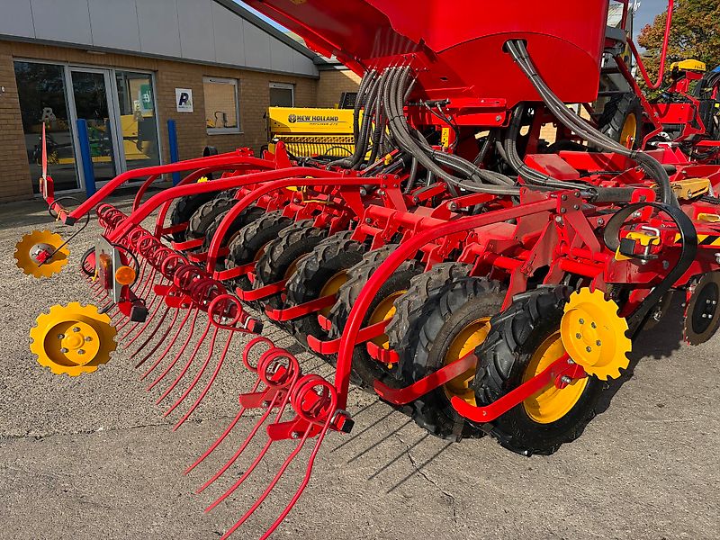 Väderstad EX DEMO Vaderstad Rapid A 400S Drill For Sale