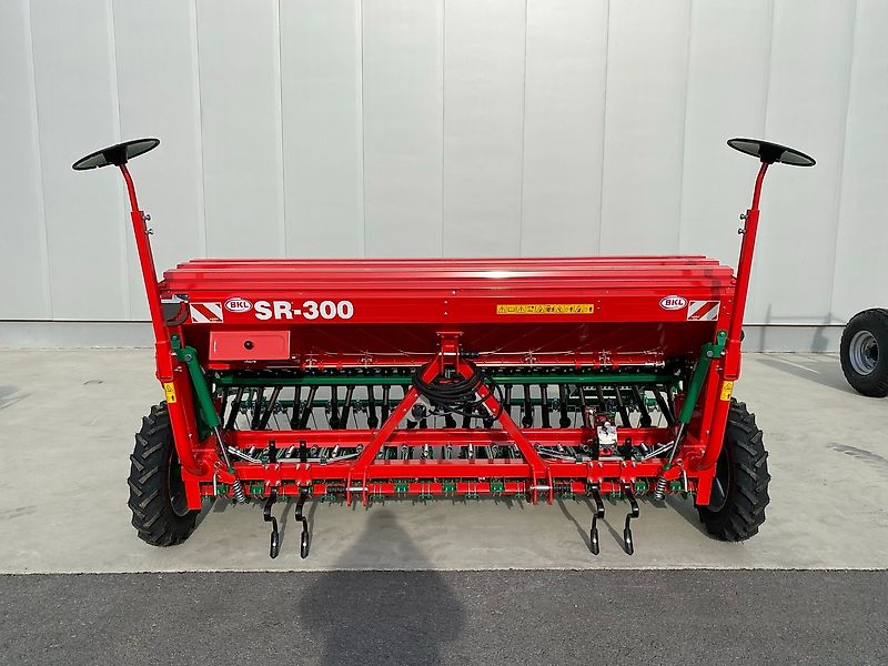 AGRO-MASZ SR300 Drillmaschine
