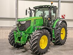 John Deere 6230R