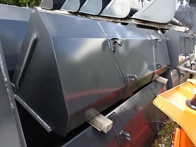 H LM Euro- Frontladerschaufel 2, 2 Meter -Euro SW Anbau - Größe S H LM- 2,2 M- Neu- Universalschaufel m. Hardoxschürfleiste Größe S