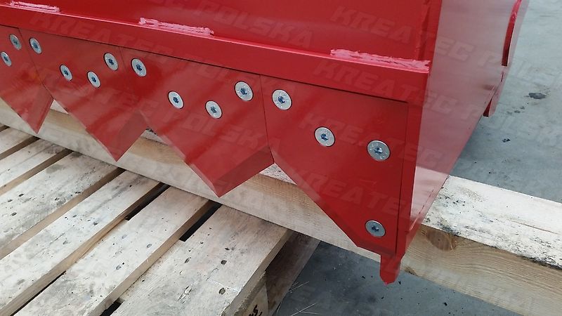 KREATEC Silagebeissschaufel / Silageschneidzange / Silageschneider 2,4m mit 3 Zylindern, mit Hardox