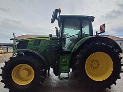 John Deere 6R 195