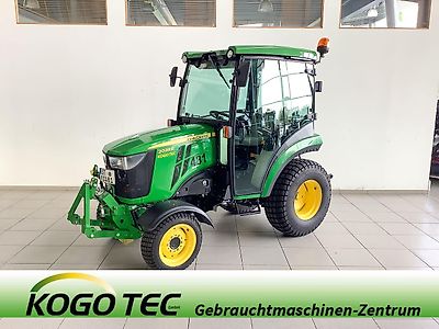 John Deere 2038R