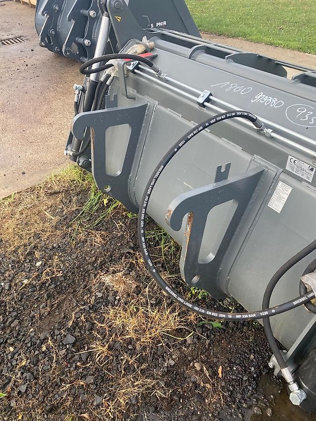 Weidemann Greifschaufel 1800