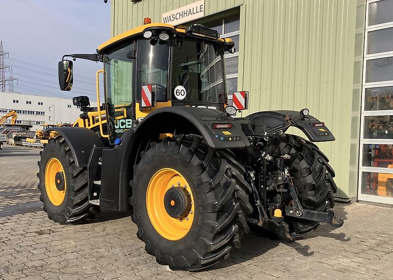JCB Fastrac 4220 Icon Pro Line