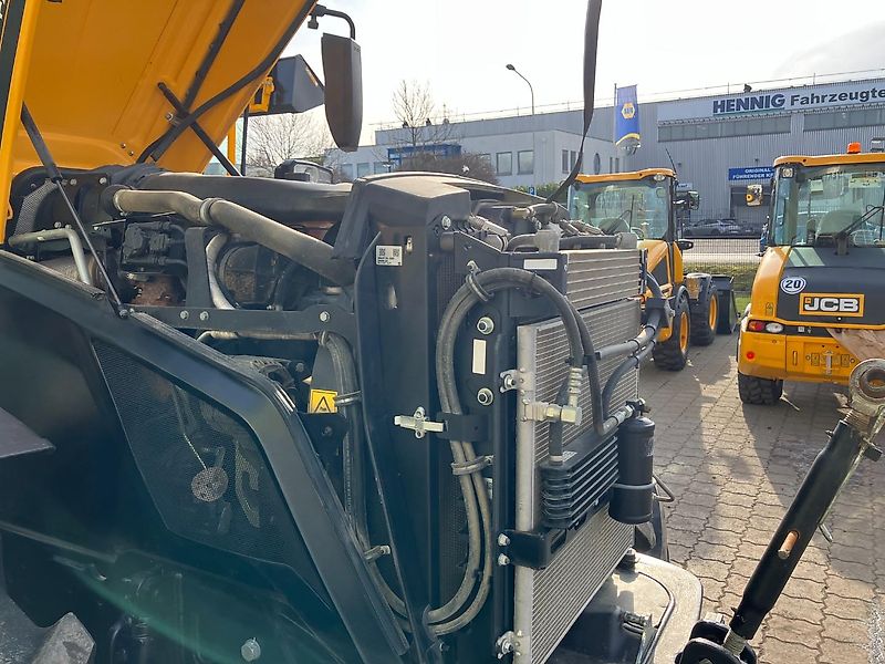 JCB Fastrac 4220 Icon Pro Line