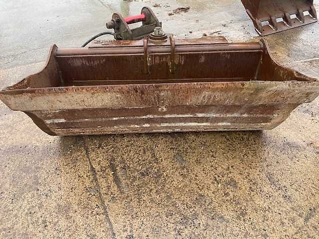 ARDEN EQUIPMENT UA42