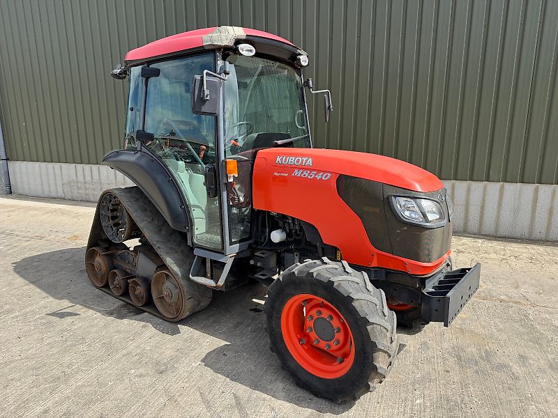 Kubota M8540 Narrow Half Track *85 HP*