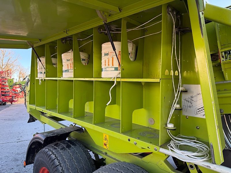 Claas Quadrant 2200 Roto Cut - 41877 Ballen