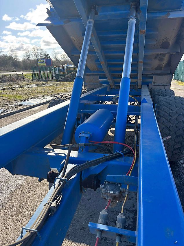 Stewart GX18-23S Grain Trailer For Sale