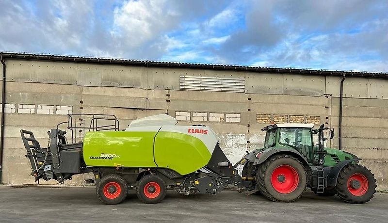 Claas Quadrant 5300 FC