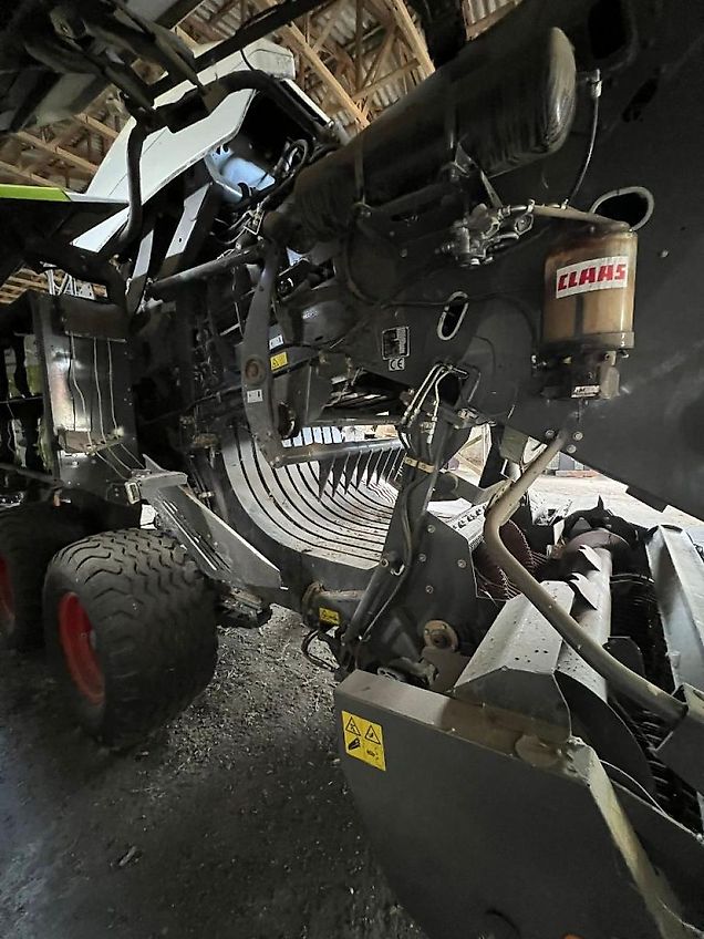 Claas Quadrant 5300 FC
