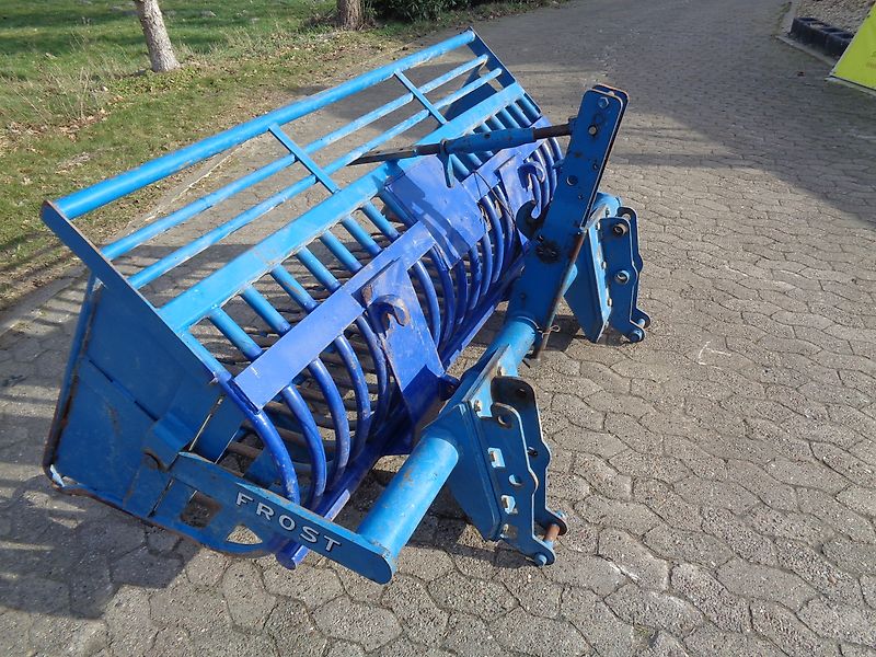 Frost Rübengabel 190cm Arbeitsbreite mit 3Punktanbaubock passend für Schlepperanbau Rübengabel Rübenforke Steinforke Feuerholzgabel Steinforke