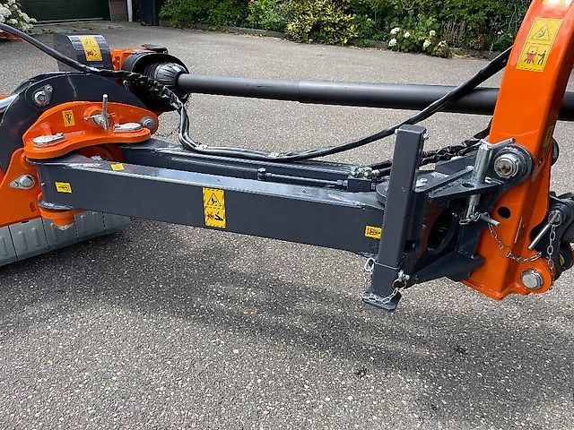 Ferri ZLE 1800 PRO verstek klepelmaaier