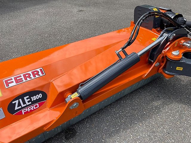 Ferri ZLE 1800 PRO verstek klepelmaaier