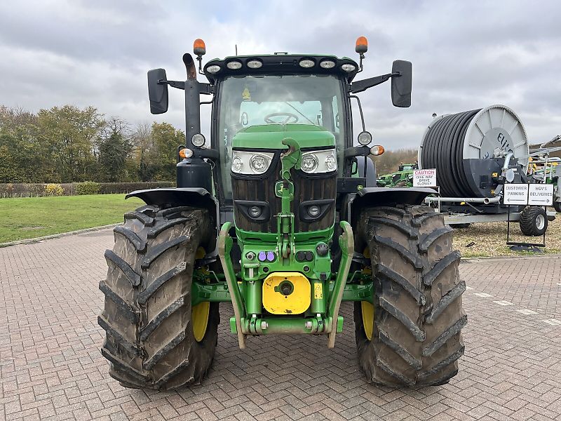 John Deere 6R185