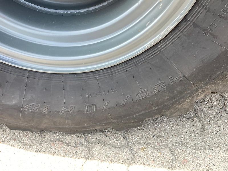 Liebherr L506 Compact