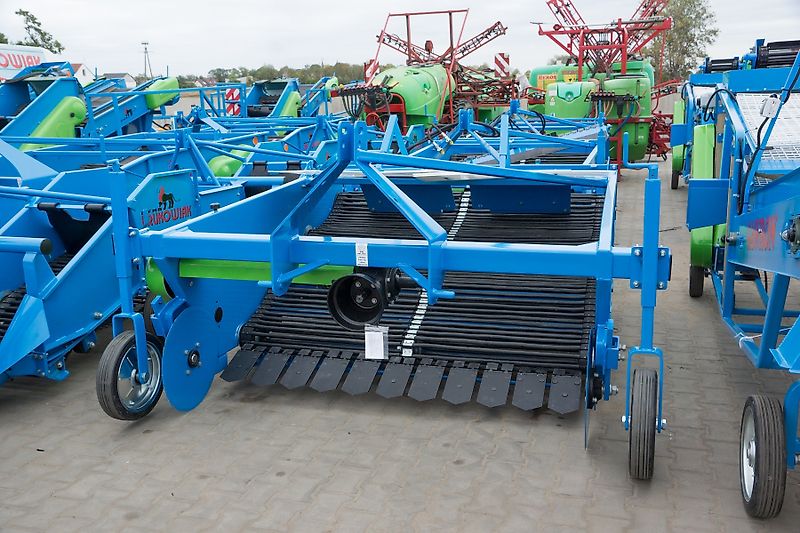 KRUKOWIAK  Zwiebel und Gemüseroder , mit Leistenschar   ( Sonderpreise-Abverkauf) Z 653/1; Mit durchgehende Rodeleiste ZWIEBELN, KNOBLAUCH,KARTOFFELN, ROTE BEETE USW.