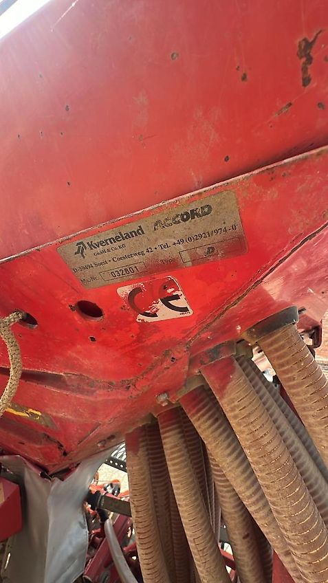 Kuhn 4,50m Kreiselegge mit Accord DA-S Rollscharmaschine und Tieflader, Zustand s. Fotos