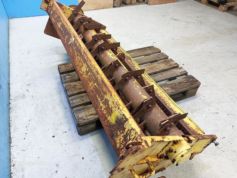 New Holland 8080 (Spare part/Reservedel/Ersatzteil)