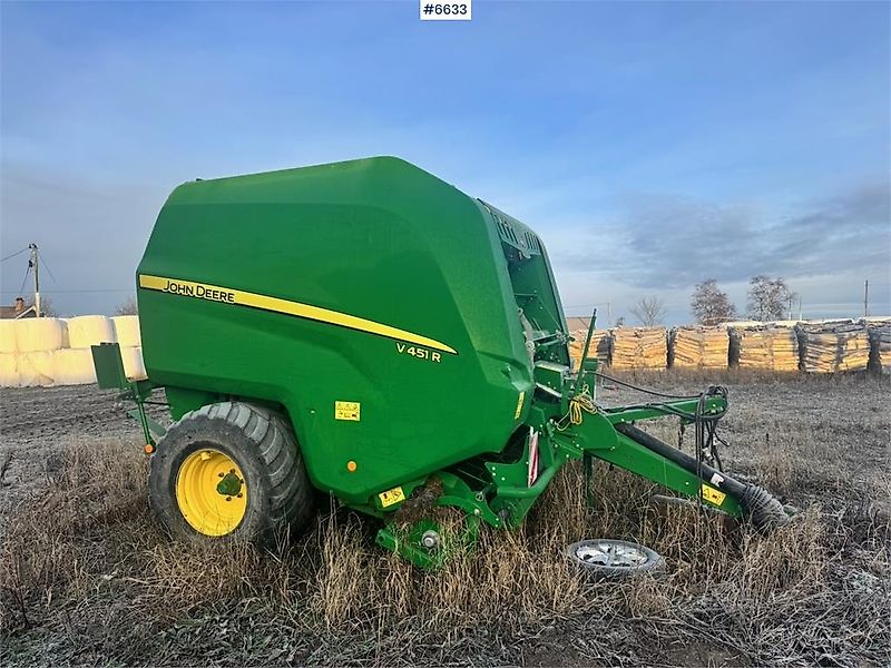 John Deere V451R