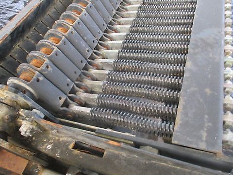 New Holland 84260895 Messerschublade für BB 1270/ BB 1290