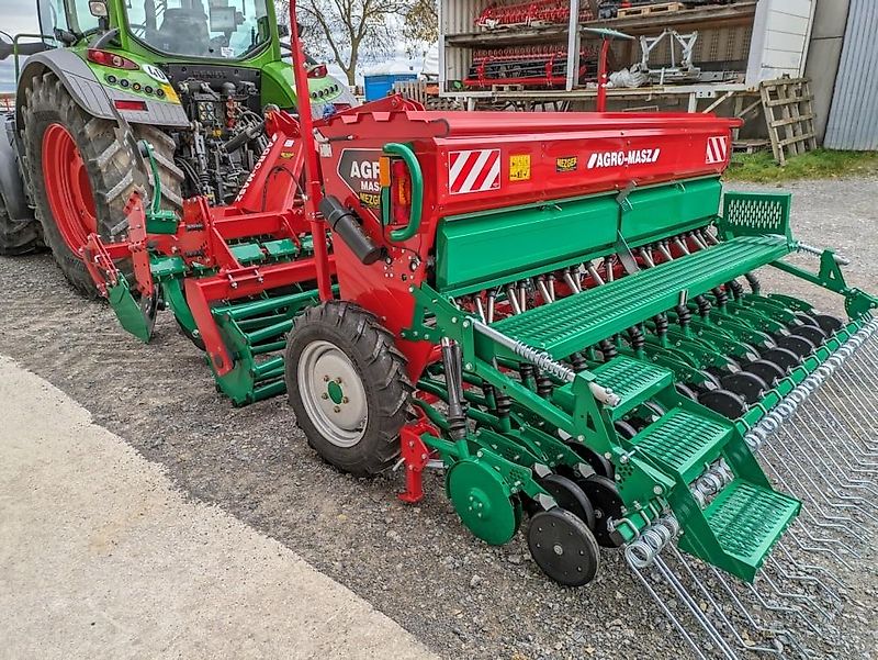 AGRO-MASZ AT30 mit SR300 - Kurzscheibenegge mit Drillmaschine (Am Lager)
