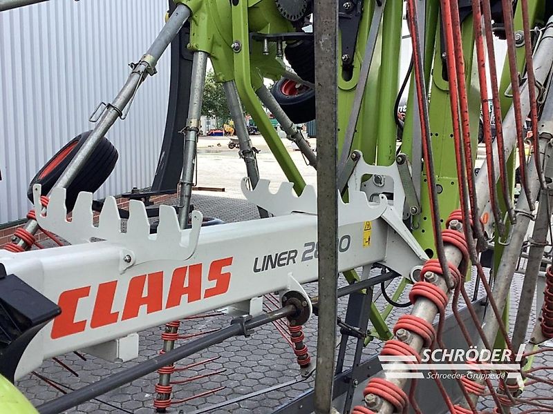 Claas LINER 2800