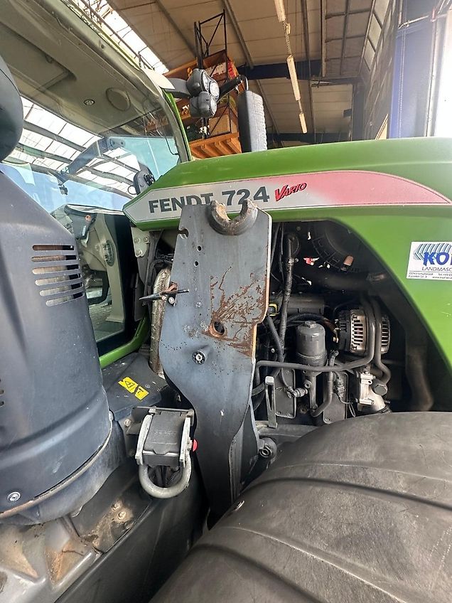 Quicke Frontlader Q78 &amp; Frontladerkonsole für Fendt 724