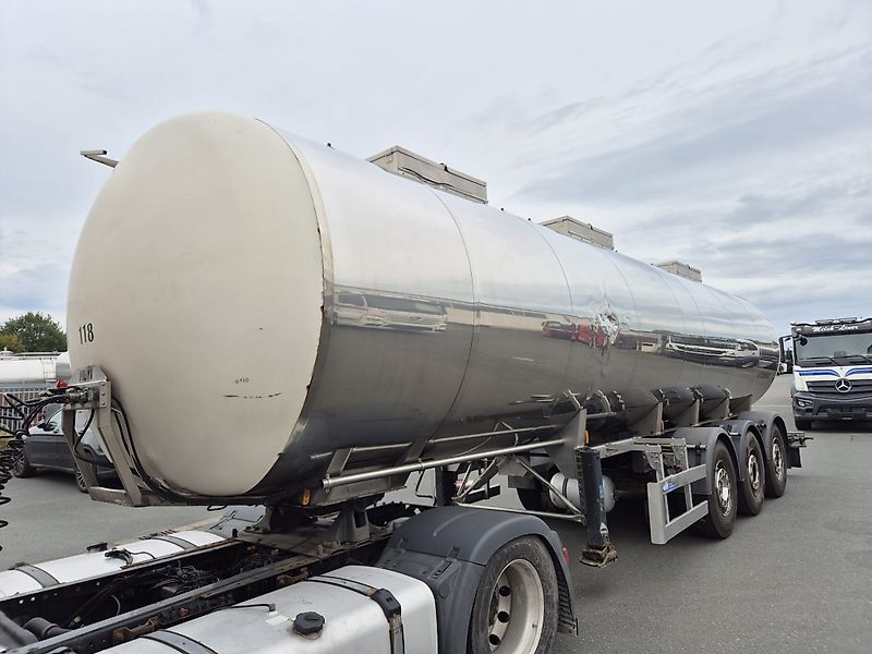 Fabr. HLW - 31.000 Liter - 3 Tankkammern(Nr. 6170)