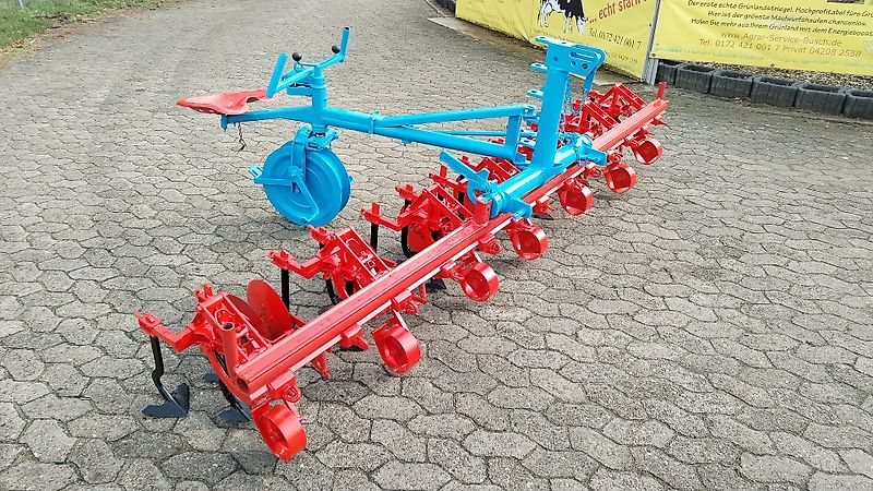 Rau Rau 6 Reihige Heckhacke 50cm Reihenabstand 3,1m Rahmenbreite mit Kulturschutzscheiben Exaktsteuerung im Heck zur optimalen Beikräuterbeseitigung durch Exackthecklenkung