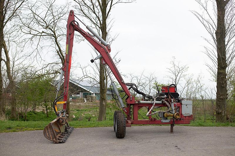 Bos Herder slootarm maaikorfarm baggerarm
