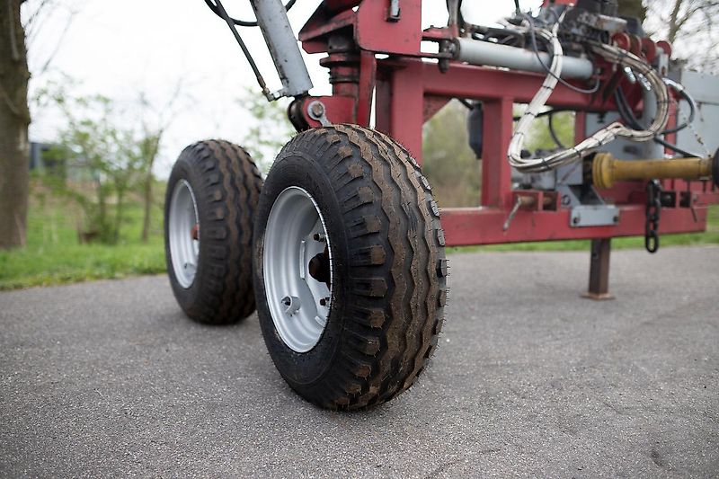 Bos Herder slootarm maaikorfarm baggerarm