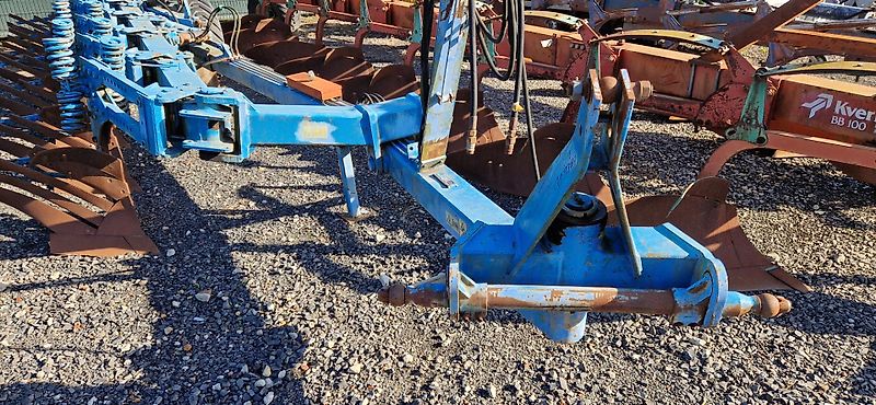 Lemken Pług ażurowy Vario Turmalin 9X Zagonowy 7-skibowy 6+1
