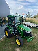 John Deere 3046 R