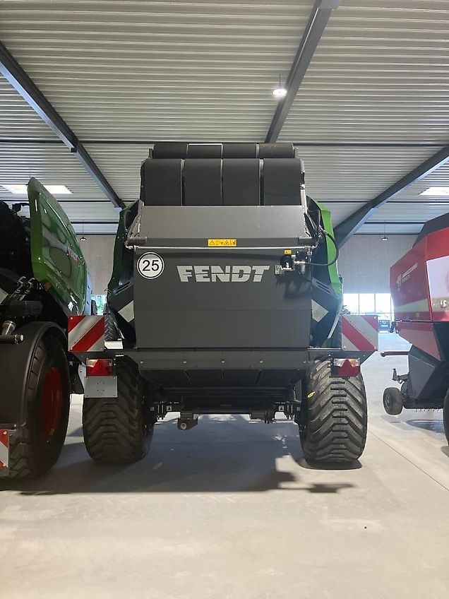 Fendt ROTANA 180V