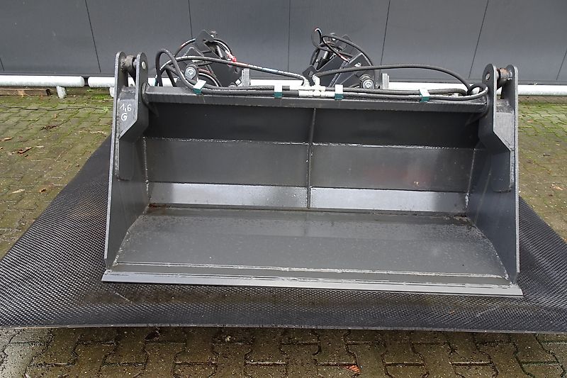 Hofstede 4 in 1 bak kiep schep opschep bak met model Giant of Weidemann aankoppeling