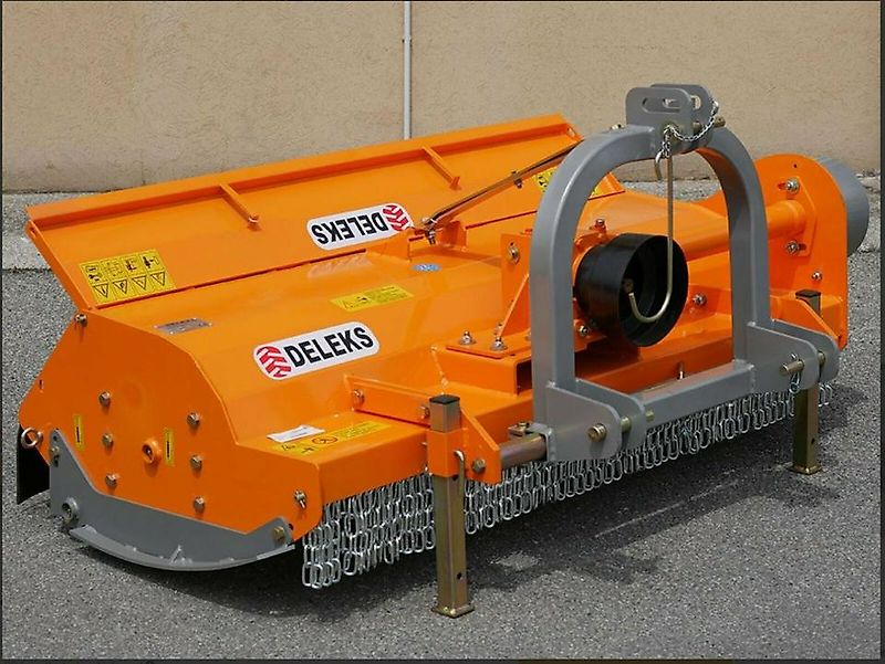 DELEKS Tigre-200 Schlegelmulcher Seitenverstellbar Mähwerk