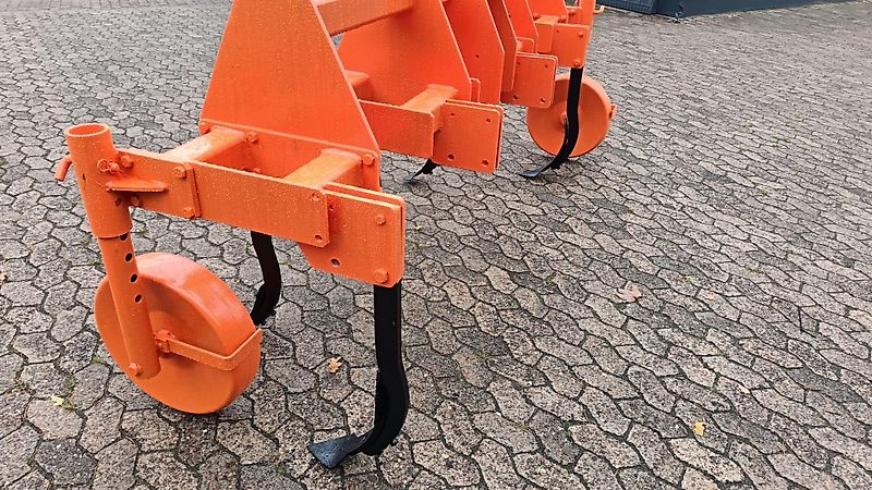 Amazone Kein Amazone TL Howard Kurzgrubber 2 Balkig 3m Arbeitsbreite Frontgrubber mit 6 Stilen (8) Heckgrubber mit Zapfwellendurchtrieb Güllegruber mit Doppelherzscharen als Frontgrubber