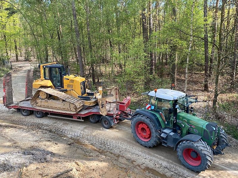 Baugeräteführer,Maschinist,Lohnunternehmen, LKW Fahrer, Schlosser