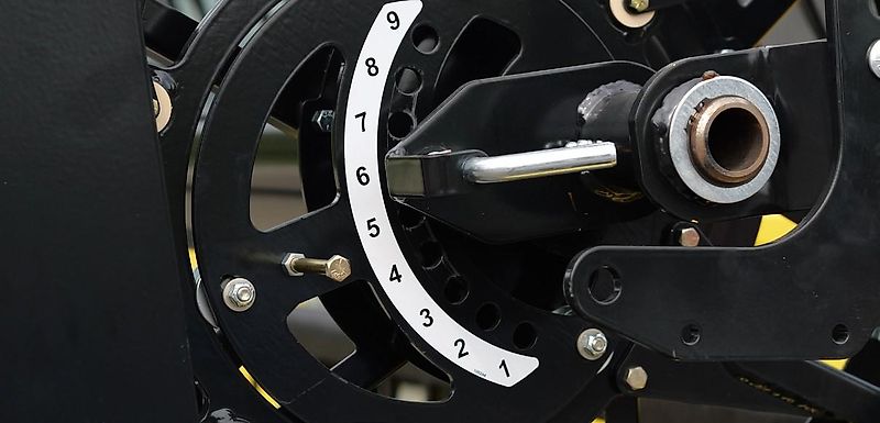 Honey Bee ST 25 - BANDSCHWADMÄHWERK