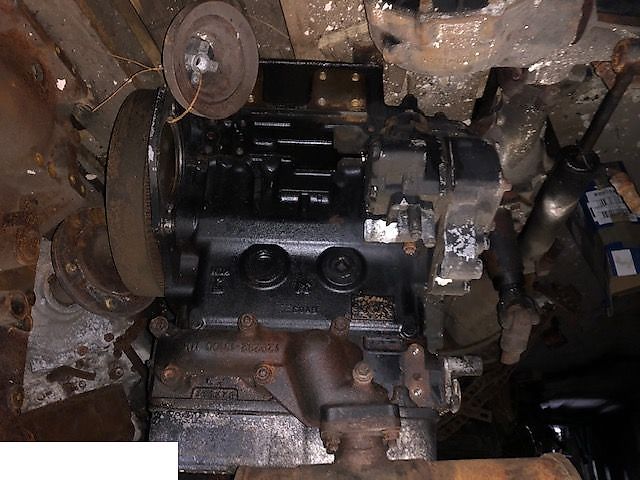 Yanmar 3TNV88 - Blok Cylindrów (Części zamienne)